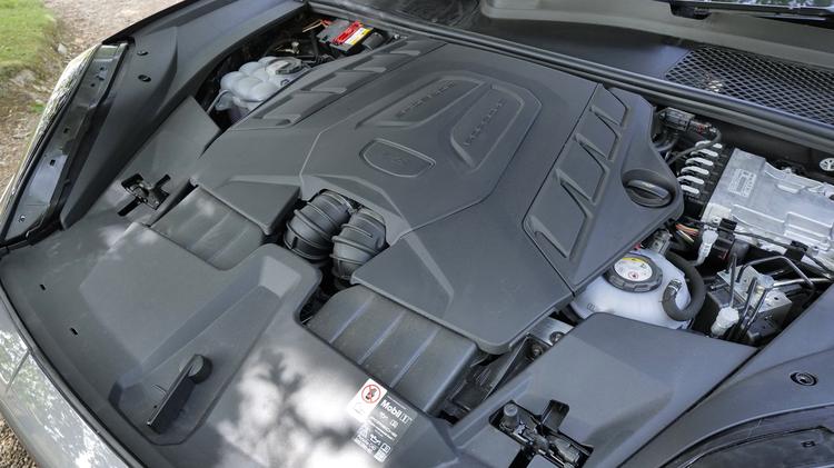 PORSCHE CAYENNE COUPE Turbo E-Hybrid 5dr Tiptronic S [GT Package]